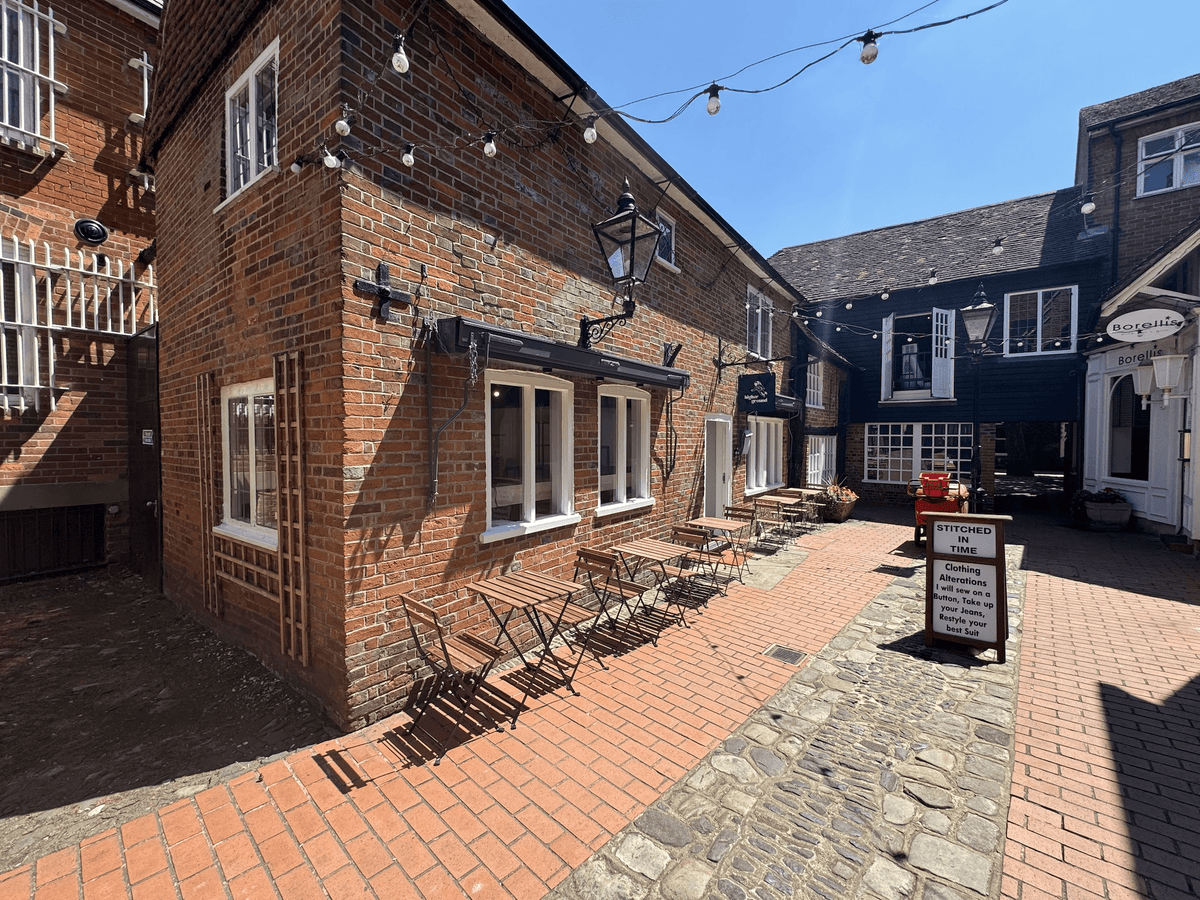 Higher Ground Kaffe in Borelli Yard Farnham